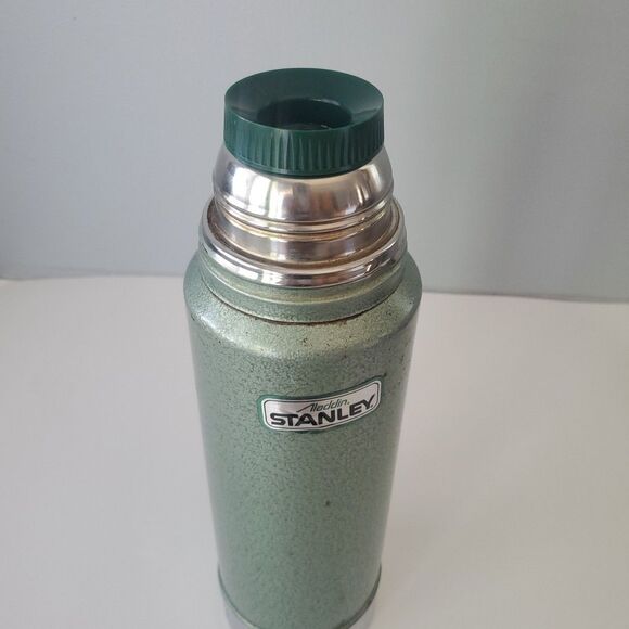 Stanley Aladdin Green Vintage Stainless Steel 1 Quart Thermos Bottle w Handle - Picture 12 of 13